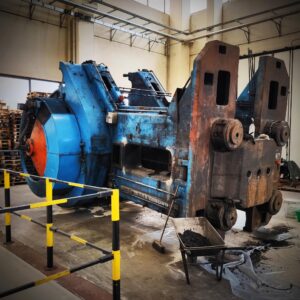 Schmiedepresse Eumuco SP 200 C - 2000 ton (ID:S86920) - Dabrox.com