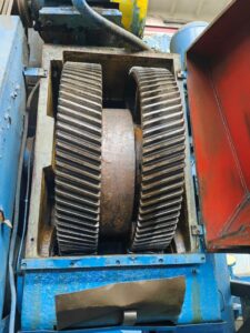 Kniehebelpresse Barnaul K8340 - 1000 ton (ID:76328) - Dabrox.com