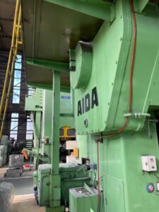 Schmiedepresse Aida PK-200 - 2000 ton (ID:76330) - Dabrox.com