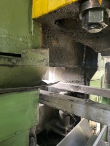 Schmiedepresse Aida PK-200 - 2000 ton (ID:76330) - Dabrox.com