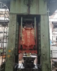 Abgratpresse TMP Voronezh K2540 - 1000 ton (ID:75667) - Dabrox.com