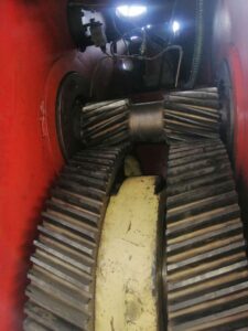 Kniehebelpresse Barnaul KB8338 - 630 ton (ID:75917) - Dabrox.com