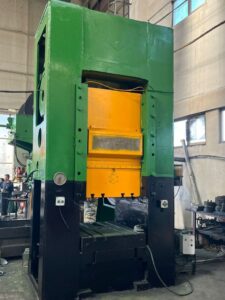 Kniehebelpresse Barnaul K8342 - 1600 ton (ID:76334) - Dabrox.com