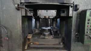 Schmiedepresse Spiertz PF2500 - 2500 ton (ID:S75786) - Dabrox.com