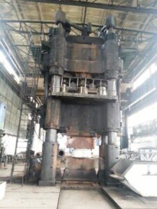 Hydraulikpresse Dnepropress PA1345 - 3200 ton (ID:75733) - Dabrox.com