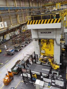 Blechumformung Presse Schuler - 800 ton