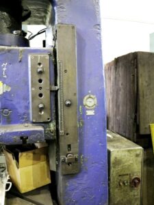 Spindelpresse Weingarten P 180 - 240 ton (ID:75706) - Dabrox.com
