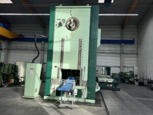 Blechumformung Presse Kaiser KSTU 5000 - 500 ton (ID:S89903) - Dabrox.com