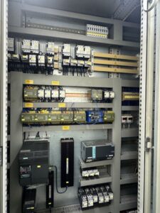 Blechumformung Presse Kaiser KSTU 5000 - 500 ton (ID:S89903) - Dabrox.com