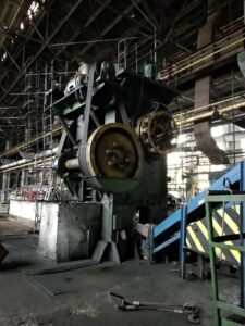 Schmiedepresse TMP Voronezh K8544 - 2500 ton (ID:75708) - Dabrox.com