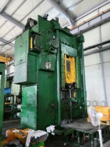 Kaltextrusion Presse Barnaul - 1000 ton
