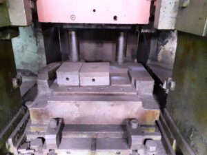 Schmiedepresse TMP Voronezh K8544 - 2500 ton (ID:75709) - Dabrox.com