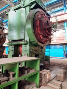Schmiedepresse TMP Voronezh  - 2500 ton