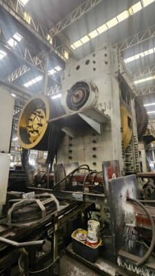Warmschmiedepresse NKMZ Kramatorsk 6300 - 6300 ton (Foto 3)