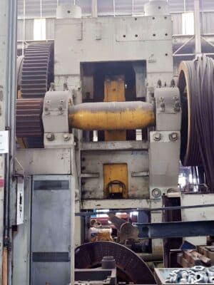 Warmschmiedepresse NKMZ Kramatorsk 6300 - 6300 ton (Foto 10)