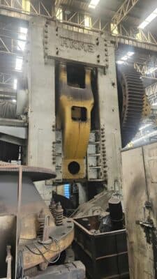 Warmschmiedepresse NKMZ Kramatorsk 6300 - 6300 ton (Foto 9)